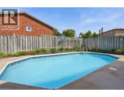 2 LORING Crescent - 41