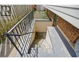 2 LORING Crescent - 46