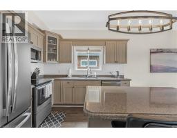 80 LORETTA Drive - 17