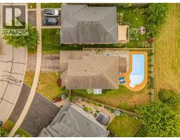 80 LORETTA Drive - 46