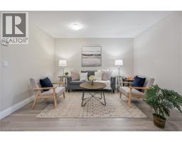 5 WAKE ROBIN Drive UnitNo. 113 - 15