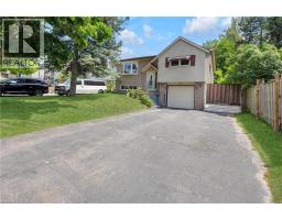 72 PINEMEADOW Crescent - 1
