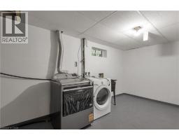 72 PINEMEADOW Crescent - 23