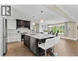 404 HAMILTON Drive - 13