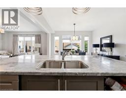 11 MORRISON Drive - 8