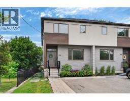 206 CANADA Street - 2