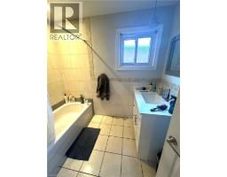70 ELLIS Avenue - 12