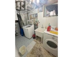 70 ELLIS Avenue - 20