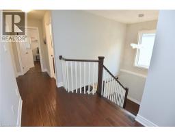 74 LAMPMAN Drive - 40