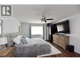 74 LAMPMAN Drive - 41