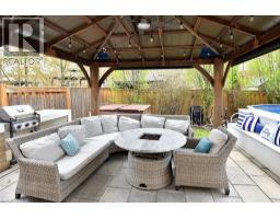 74 LAMPMAN Drive - 46