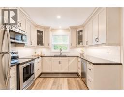 121 HEMLOCK Road - 10