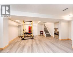121 HEMLOCK Road - 33