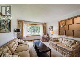 104 ELGIN Crescent - 10