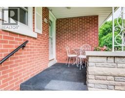 104 ELGIN Crescent - 6