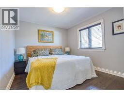 90 PRINCE CHARLES Drive - 16