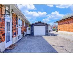 90 PRINCE CHARLES Drive - 29