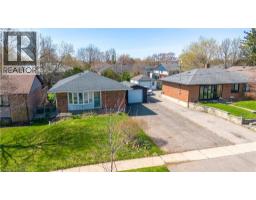 90 PRINCE CHARLES Drive - 41