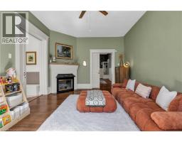 54 BRUCE Street - 17