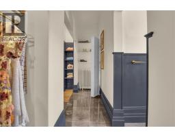54 BRUCE Street - 26