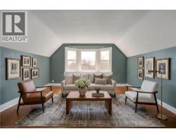 54 BRUCE Street - 35