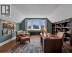 54 BRUCE Street - 36