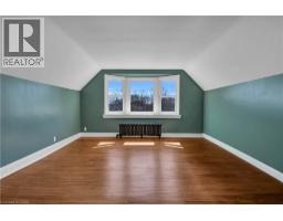 54 BRUCE Street - 37