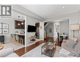 82 SUMMERBERRY Way - 10