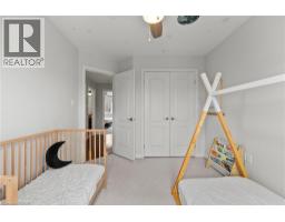 82 SUMMERBERRY Way - 26