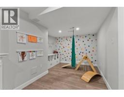 82 SUMMERBERRY Way - 34