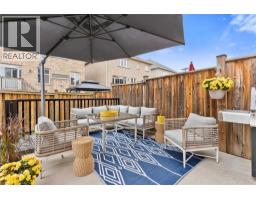 82 SUMMERBERRY Way - 39