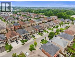 82 SUMMERBERRY Way - 44
