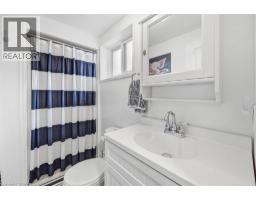 3299 SPRUCE Avenue - 36