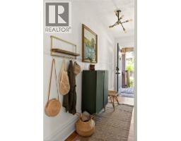 152 LONDON Street S - 7