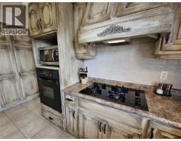 120 LYNNDALE Road - 17