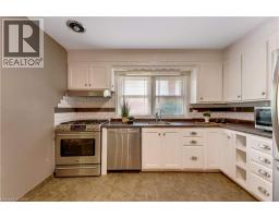 90 ARLINGTON Boulevard - 12