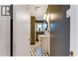 90 ARLINGTON Boulevard - 15