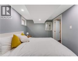 90 ARLINGTON Boulevard - 34