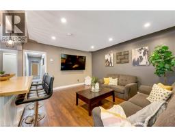 90 ARLINGTON Boulevard - 4