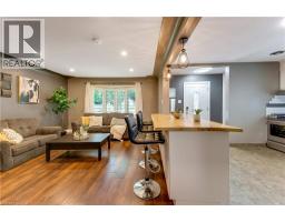 90 ARLINGTON Boulevard - 8