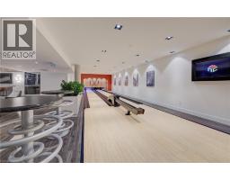 25 WELLINGTON Street S UnitNo. 705 - 30