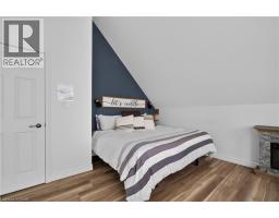 85373 MACKENZIE CAMP RRNo.3 Road N - 17