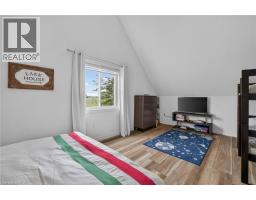 85373 MACKENZIE CAMP RRNo.3 Road N - 26