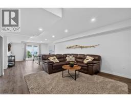 85373 MACKENZIE CAMP RRNo.3 Road N - 32