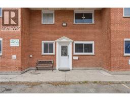 48 WINDOM Road UnitNo. I - 4