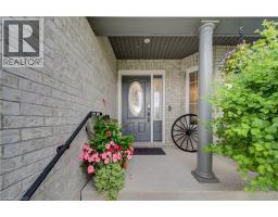32 APPLEWOOD Street - 2