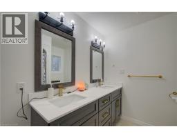 32 APPLEWOOD Street - 20