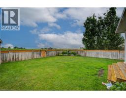 32 APPLEWOOD Street - 34