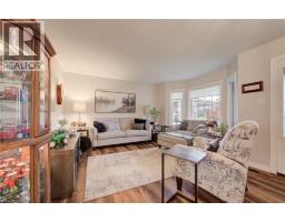 32 APPLEWOOD Street - 7