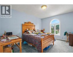 2100 KEVIN Crescent - 21